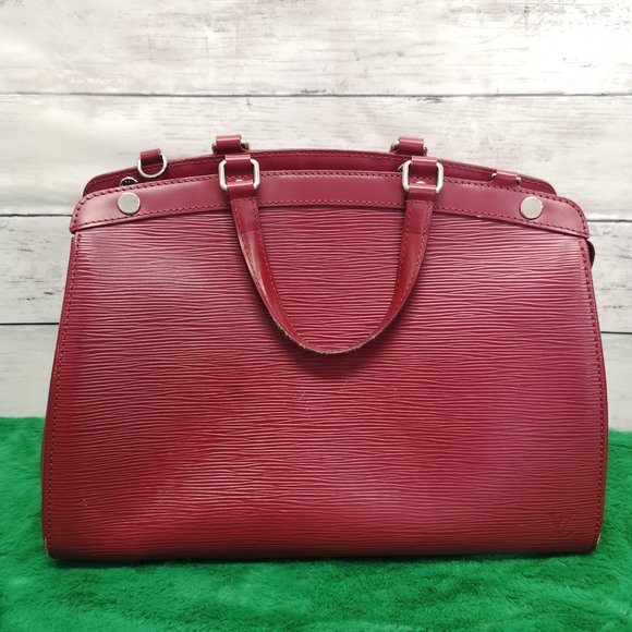 AUTHENTIC LOUIS VUITTON BREA MM EPI HANDBAg - Picture 2 of 16